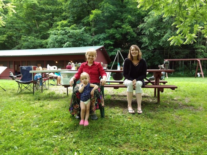 Brethren gathered in the peaceful setting of Troyer’s Hollow to fellowship.